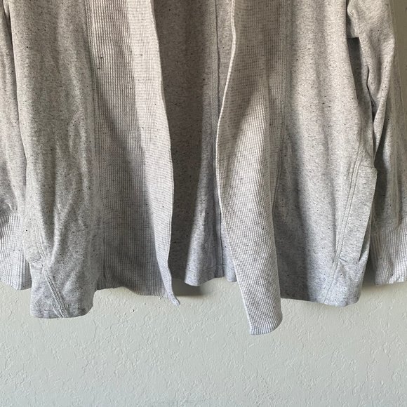 Talbots Womens Cardigan Speckled White Size SP Petite Waffle Knit Minimalist - Picture 3 of 11